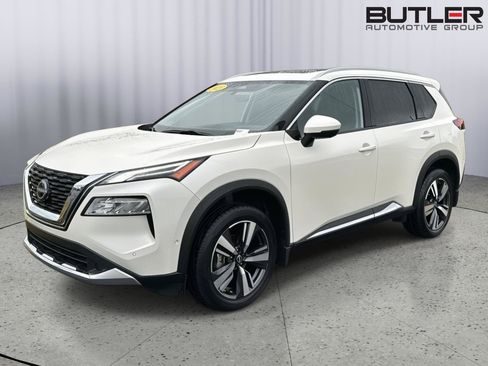 Used 2023 Nissan Rogue Platinum w/ Platinum Premium Package AWD/4WD image 2