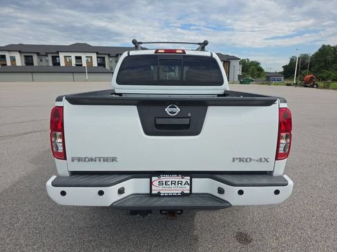 Used 2021 Nissan Frontier PRO-4X w/ Pro-4x Utility Package AWD/4WD image 12