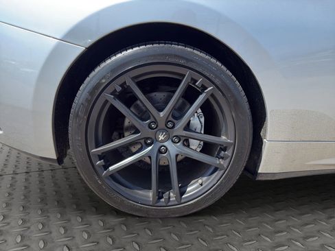 Used 2011 Maserati GranTurismo Convertible RWD image 29