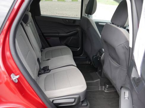Used 2022 Ford Escape SE w/ SE Sport Appearance Package AWD/4WD image 26