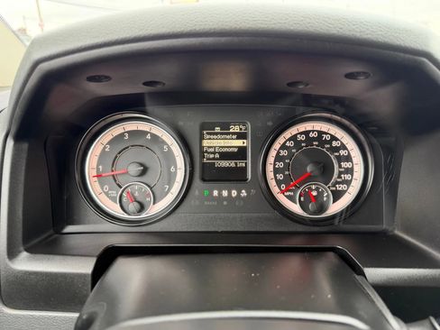 Used 2017 RAM 3500 Tradesman w/ Chrome Appearance Group AWD/4WD image 22