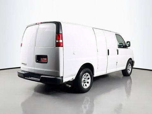 Used 2014 Chevrolet Express 1500 RWD image 5