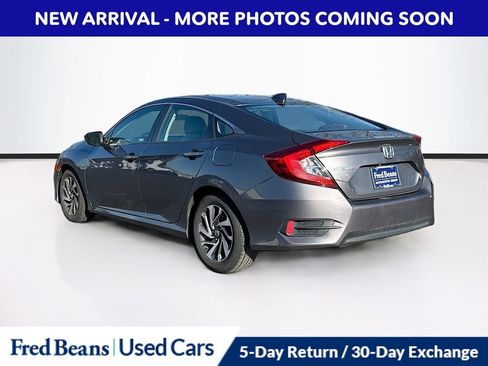 Used 2018 Honda Civic EX image 6