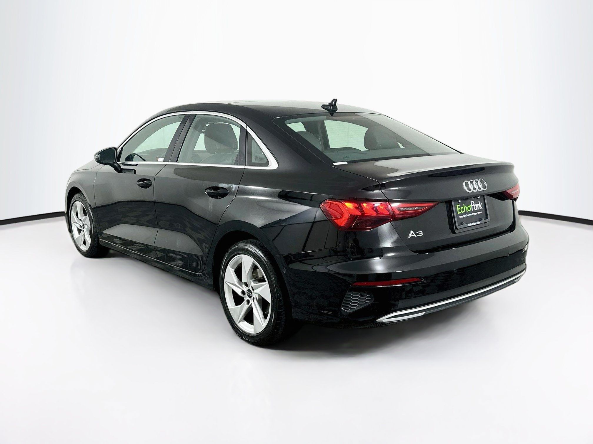 Used 2024 Audi A3 2.0T Premium FWD image 5