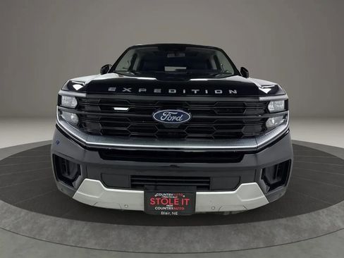 Used 2025 Ford Expedition Platinum AWD/4WD image 7