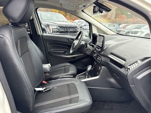 Used 2022 Ford EcoSport SES image 28