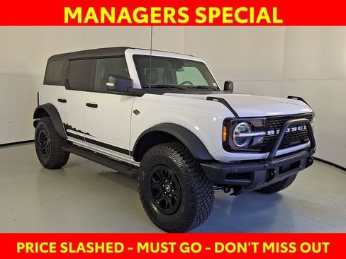 Used 2023 Ford Bronco Wildtrak image 1