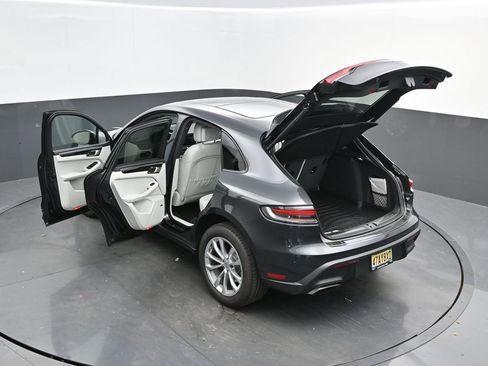 New 2025 Porsche Macan image 49