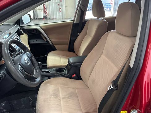 Used 2013 Toyota RAV4 LE AWD/4WD image 9