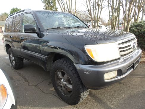 Used 2006 Toyota Land Cruiser V8 image 6