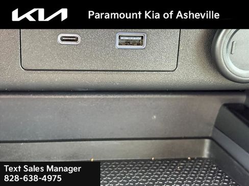 Used 2023 Nissan Rogue S image 24