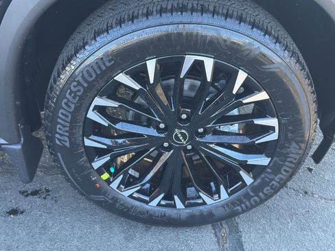 New 2026 Nissan Rogue SV image 9