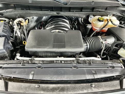 Used 2023 Chevrolet Tahoe LT image 17