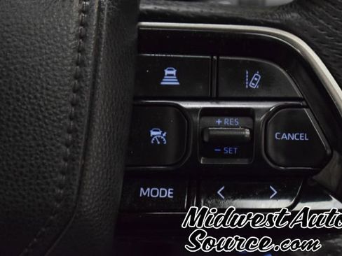 Used 2024 Toyota Tundra Limited image 19