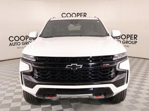 Used 2023 Chevrolet Suburban Z71 w/ Luxury Package image 9