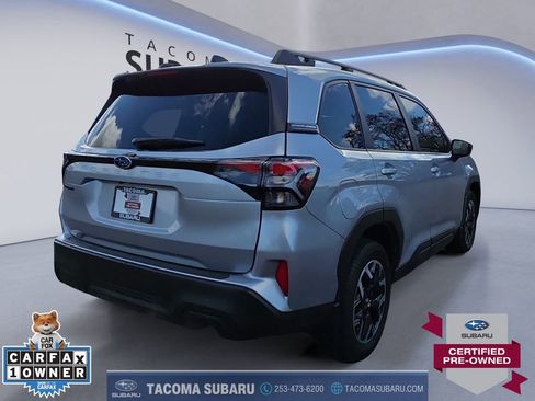 Certified 2025 Subaru Forester Premium w/ Convenience Package #1 AWD/4WD image 5