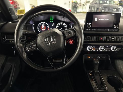 Used 2023 Honda Civic Sport image 11