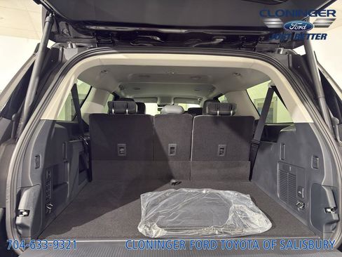 New 2026 Ford Expedition Max Active image 10