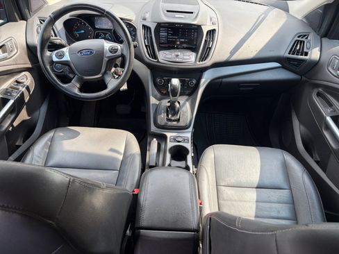 Used 2015 Ford Escape SE w/ Equipment Group 201A AWD/4WD image 22