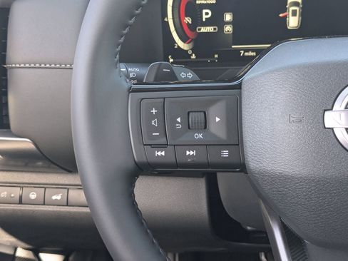 New 2026 Nissan Pathfinder SL w/ SL Premium Package AWD/4WD image 23