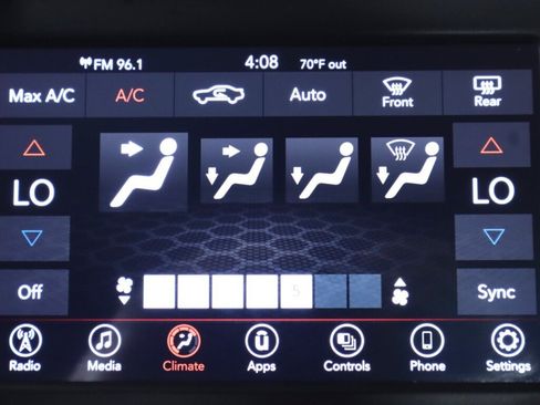 Used 2021 Dodge Challenger SXT RWD image 17