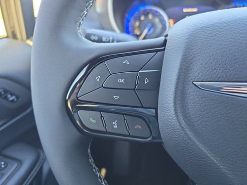 New 2026 Chrysler Pacifica Select w/ S Appearance Package FWD image 23
