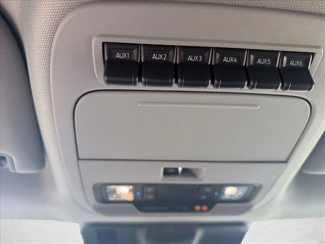 New 2027 Ford F250 XLT w/ XLT Premium Package AWD/4WD image 23