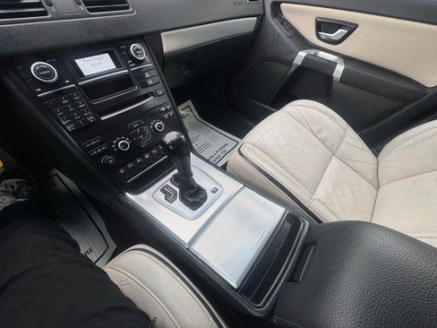 Used 2013 Volvo XC90 3.2 R-Design AWD/4WD image 36