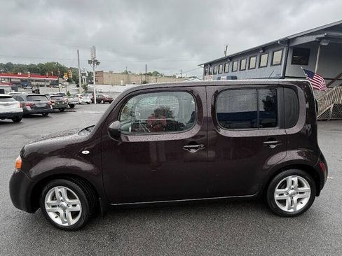 Used 2011 Nissan Cube 1.8 SL w/ SL Preferred Pkg FWD image 2
