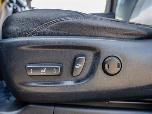 Used 2016 Toyota 4Runner SR5 Premium image 27