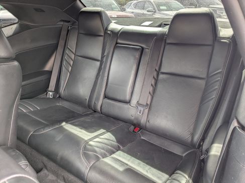 Used 2019 Dodge Challenger SRT Hellcat w/ Laguna Leather Package RWD image 27