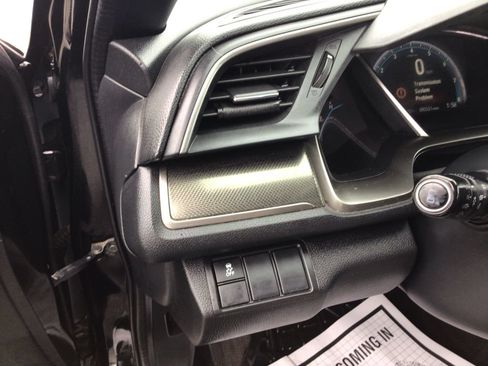 Used 2017 Honda Civic EX image 18