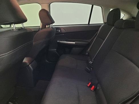 Used 2015 Subaru Crosstrek 2.0i Premium image 18