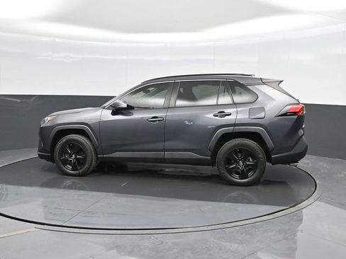 Used 2019 Toyota RAV4 XLE image 8