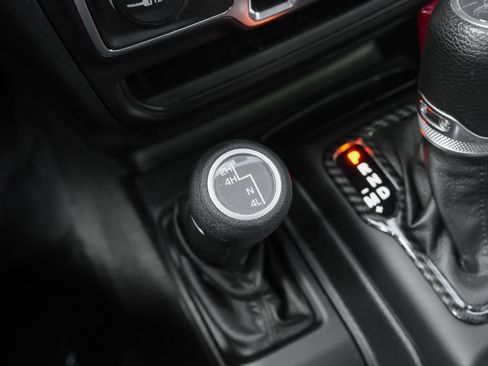 Used 2021 Jeep Gladiator Sport AWD/4WD image 18