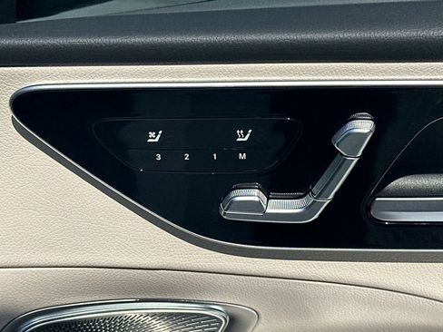 New 2026 Mercedes-Benz C 300 Sedan image 17
