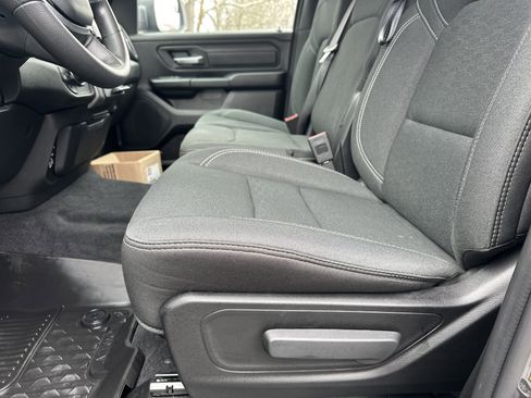 Used 2025 RAM 1500 Tradesman w/ Night Edition image 11