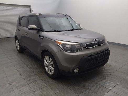 Used 2014 Kia Soul + w/ Primo Package FWD image 13