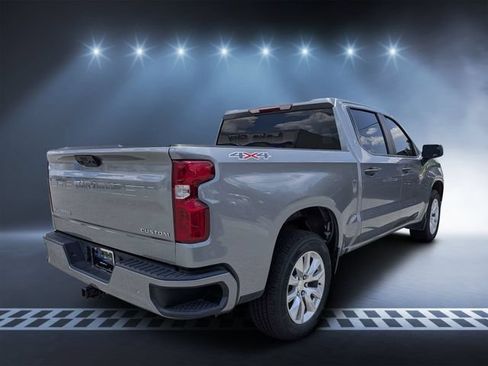 Used 2023 Chevrolet Silverado 1500 Custom AWD/4WD image 3