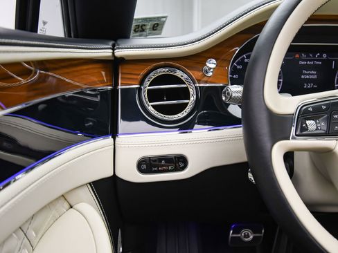 Certified 2020 Bentley Continental GT image 36