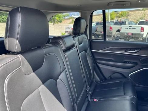 Used 2023 Jeep Grand Cherokee 4WD 4xe image 19