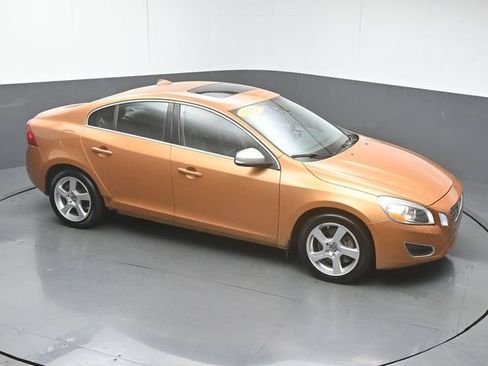 Used 2012 Volvo S60 T5 FWD image 40