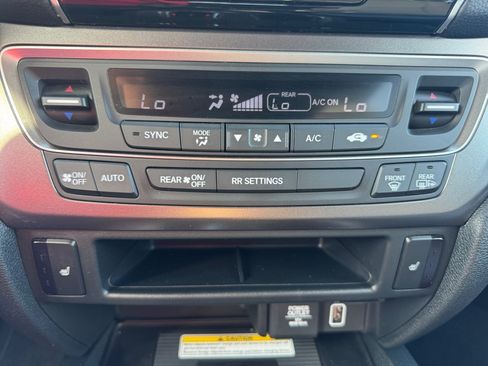 Used 2023 Honda Passport EX-L image 22