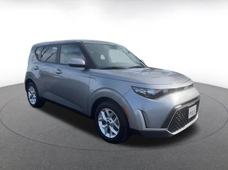 Used 2025 Kia Soul LX w/ LX Technology Package video 2