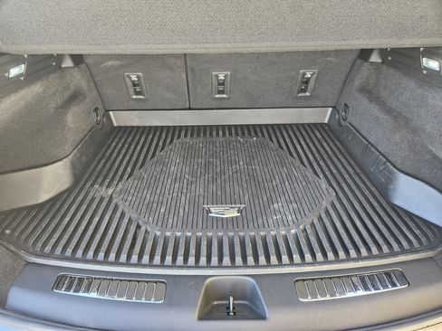 Used 2024 Cadillac XT4 Sport image 34