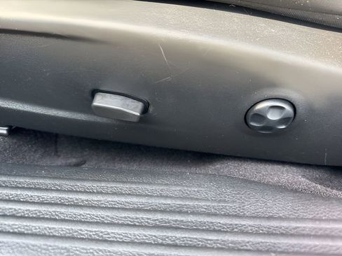 Used 2022 Dodge Challenger SRT Hellcat image 10