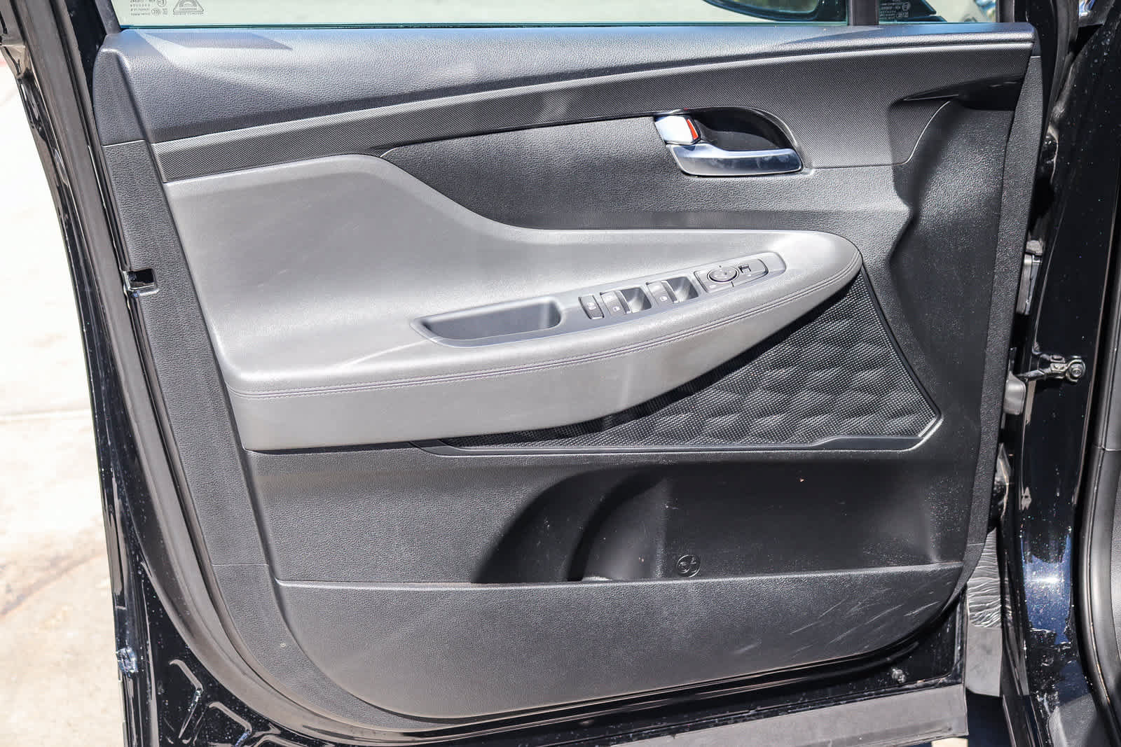 Used 2022 Hyundai Santa Fe SEL FWD image 20