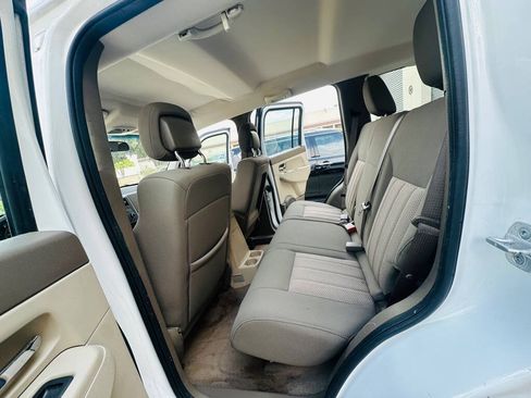 Used 2011 Jeep Liberty Sport RWD image 17
