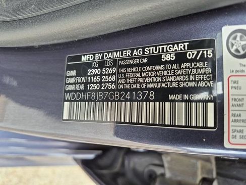 Used 2016 Mercedes-Benz E 350 4MATIC Sedan image 25