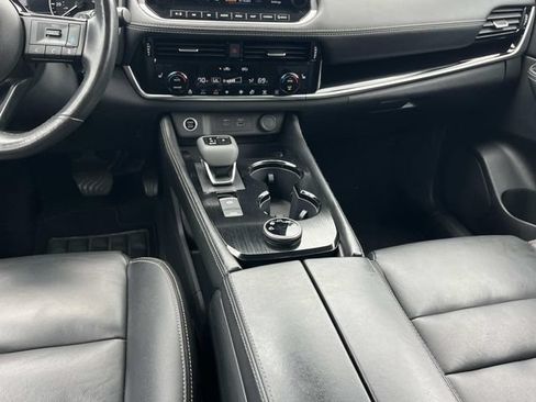 Used 2023 Nissan Rogue SL w/ SL Premium Package AWD/4WD image 19